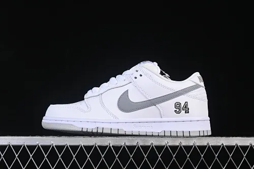 All categories Nk SB Dunk Series Nk SB Dunk Low low-top sneakers C version Supreme x Nike Dunk SB Dunk Low joint brown and yellow low-top casual skateboard shoes HQ8487-100